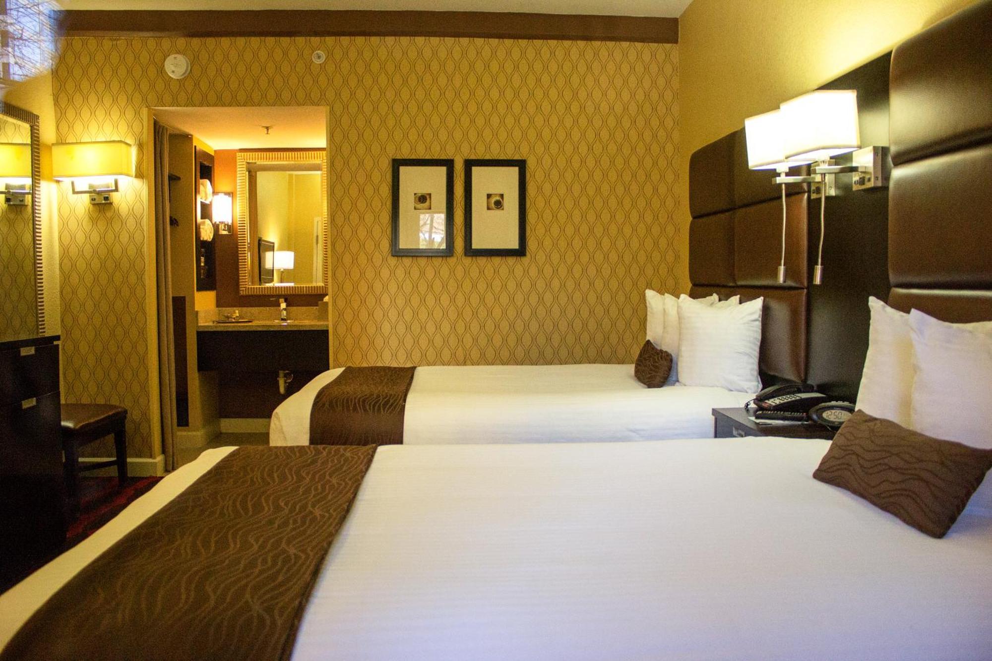 Inn At The Peachtrees, Ascend Hotel Collection Atlanta Exterior photo