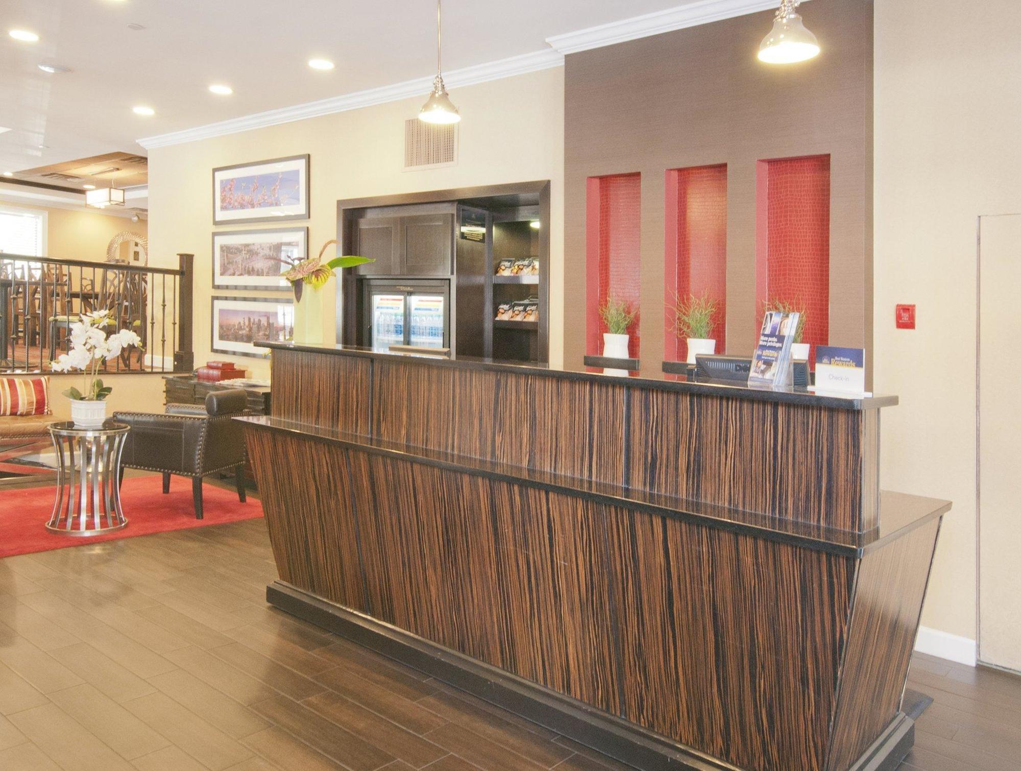 Inn At The Peachtrees, Ascend Hotel Collection Atlanta Exterior photo