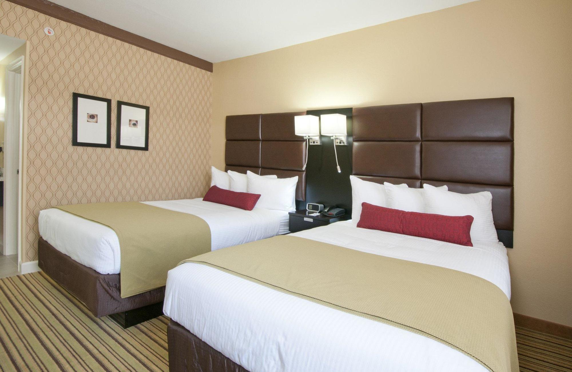 Inn At The Peachtrees, Ascend Hotel Collection Atlanta Exterior photo