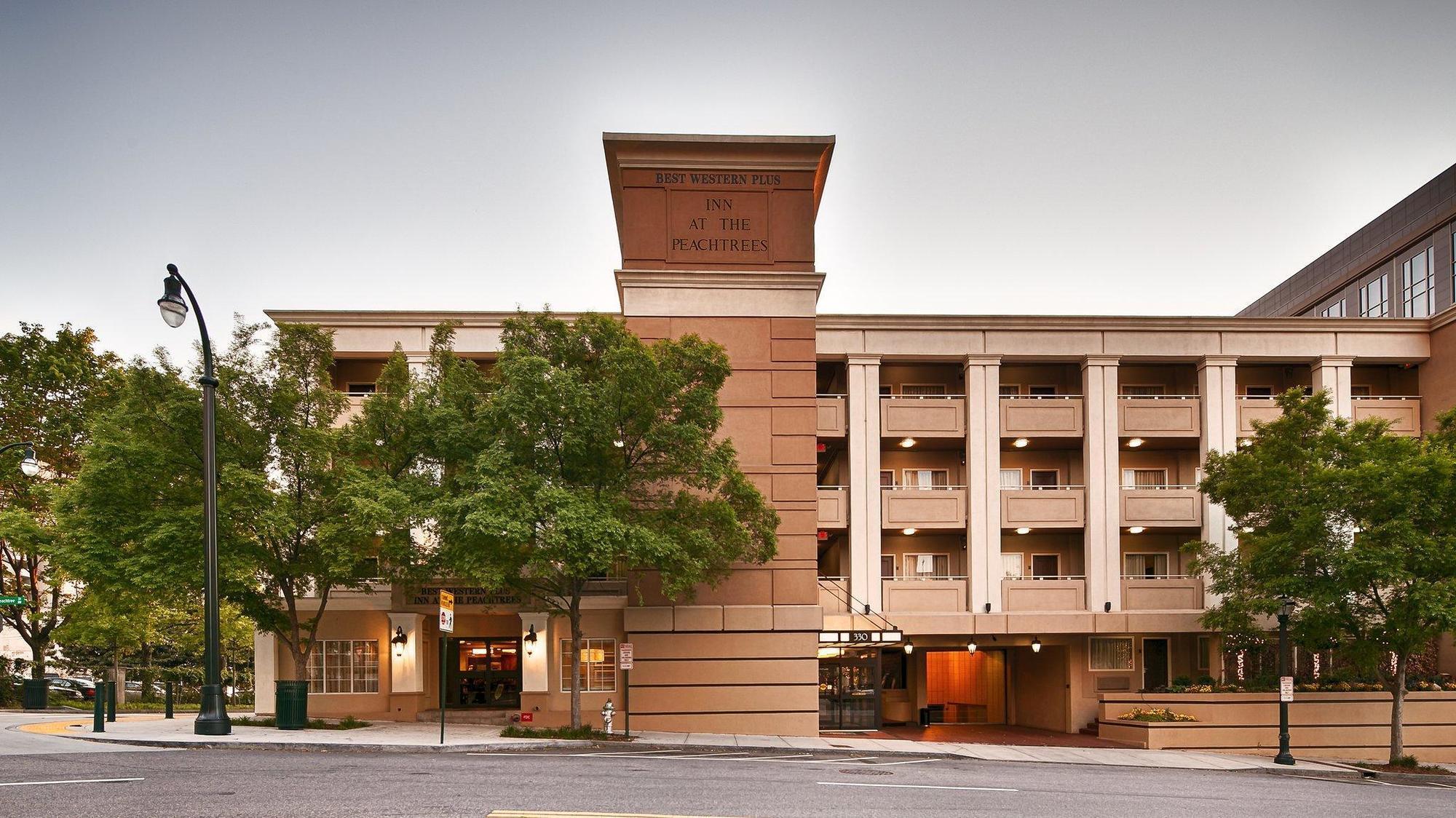 Inn At The Peachtrees, Ascend Hotel Collection Atlanta Exterior photo