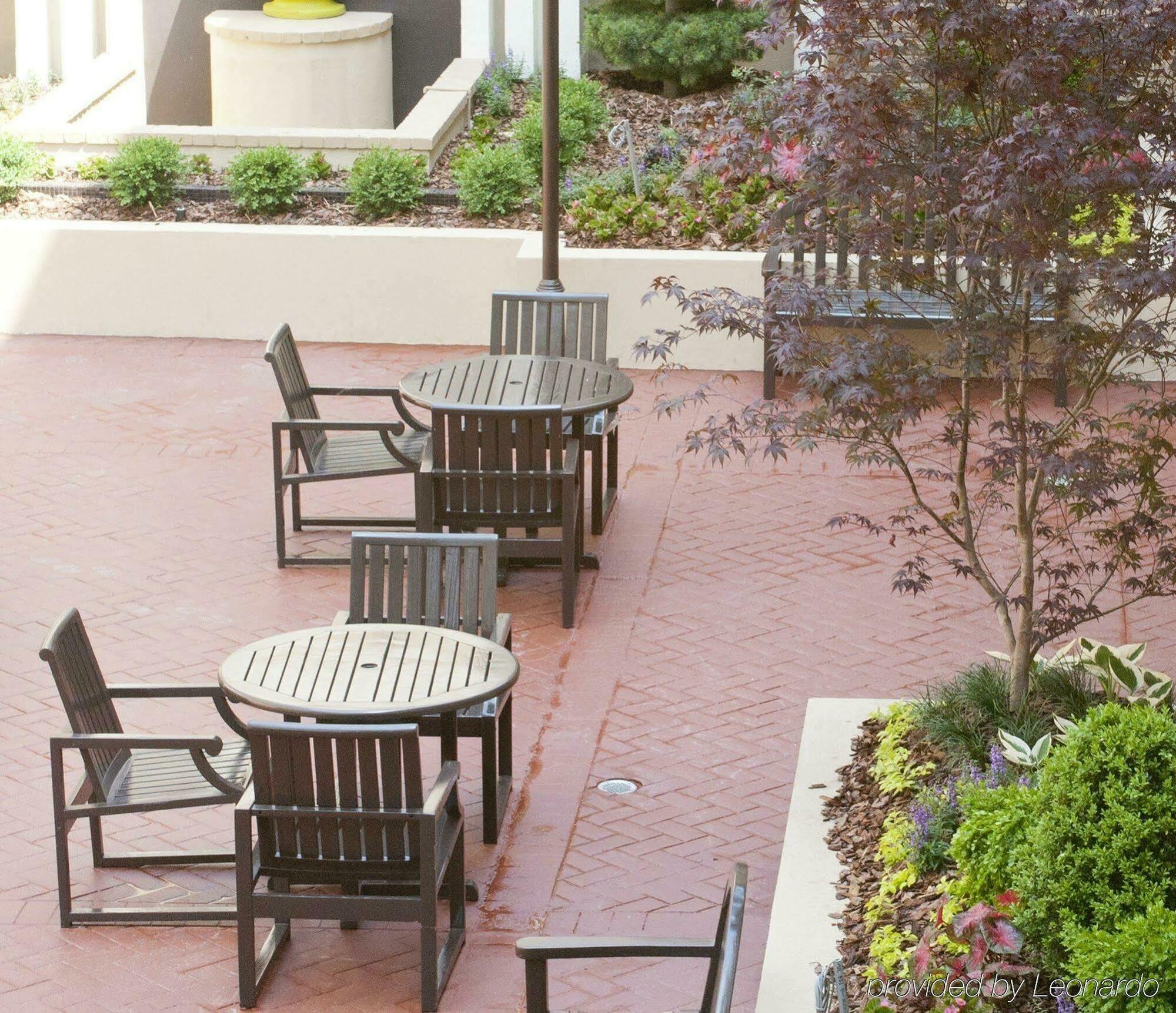 Inn At The Peachtrees, Ascend Hotel Collection Atlanta Restaurant photo